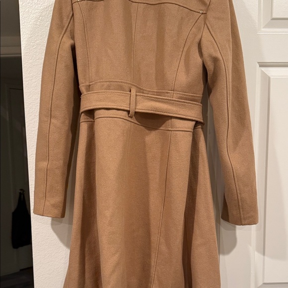 Kenneth Cole New York Camel Trench Coat with Belt - Picture 10 of 10